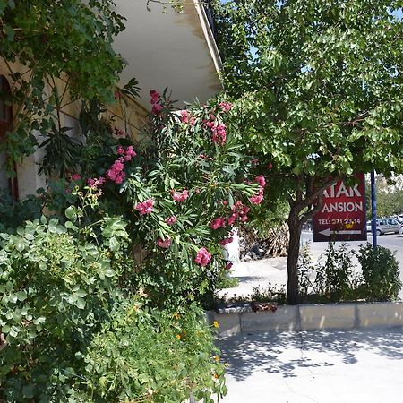 Atak Hotel Гореме Экстерьер фото